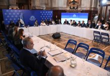 El Gobierno firmará dictamen de la reforma laboral en el Senado, pero se debatirá en febrero