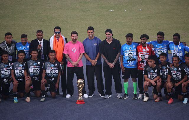 El video del incómodo momento que vivió Lionel Messi en India: la tensa reacción de Rodrigo De Paul con un hombre