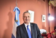 En medio de una crisis financiera, Misiones postergó el pago del aguinaldo del Gobernador y sus funcionarios