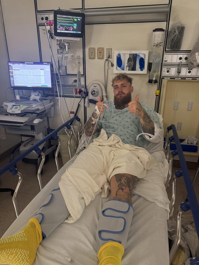 Jake Paul fue operado de urgencia tras el brutal nocaut de Anthony Joshua que le fracturó la mandíbula