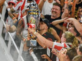 La frase de Verón sobre el valor del título tras la polémica por el pasillo y su emoción por el gesto de los jugadores de Estudiantes