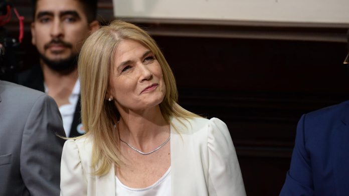 Magario no asumirá su banca como diputada provincial y seguirá como vicegobernadora