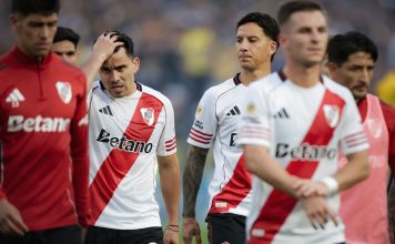Prohibieron el ingreso a las canchas al hincha de Boca que entró al campo, se burló de River y fue golpeado por Salas