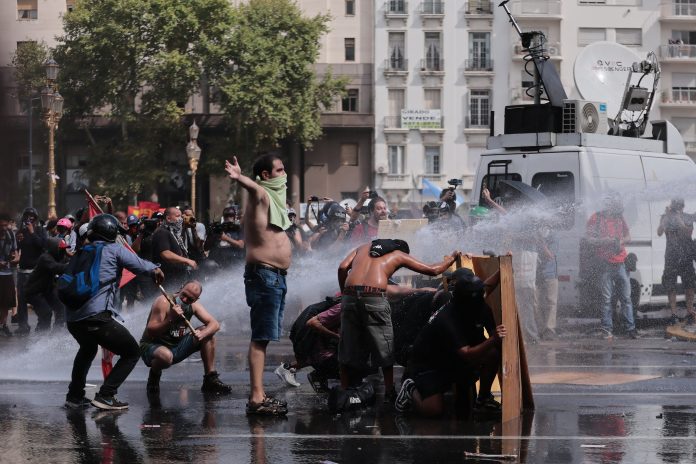 El Gobierno endurece las medidas de seguridad y control en la marcha prevista contra la reforma laboral en el Congreso