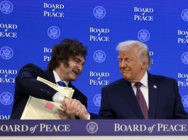 Javier Milei viajó a EEUU para participará de la primera sesión formal de la Junta de la Paz