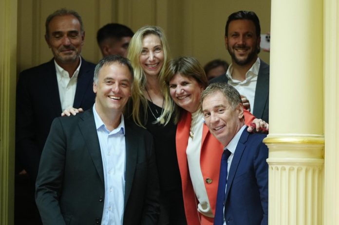 “Una de más”: el Gobierno reconoce que los cambios a las licencias por enfermedad podrían traer problemas en las negociaciones