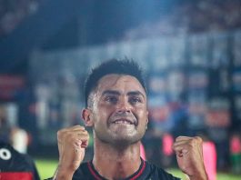 “Y va el tercero”: la emoción del Pity Martínez tras marcarle a Racing su primer gol en Tigre