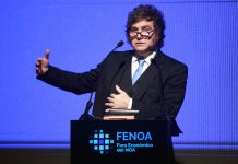 Con fuertes críticas a la oposición y los empresarios, Milei dijo que hay una “carnicería” contra su Gobierno