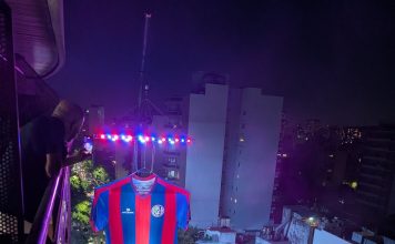 Con la camiseta más grande del mundo y frente a una multitud, San Lorenzo presentó su nueva indumentaria: el hit contra Boca Juniors