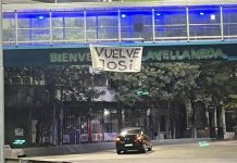 El líder de la barra de Racing no podrá ingresar a los estadios y aparecieron banderas que preanuncian una guerra interna