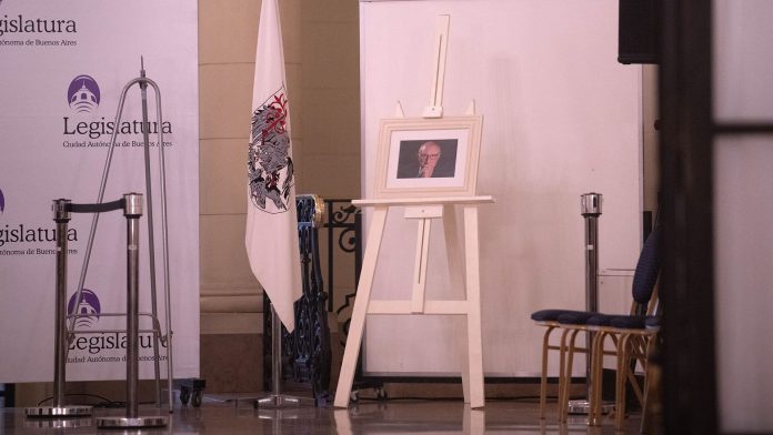 El último adiós a Ernesto Cherquis Bialo se lleva a cabo este sábado en la Legislatura
