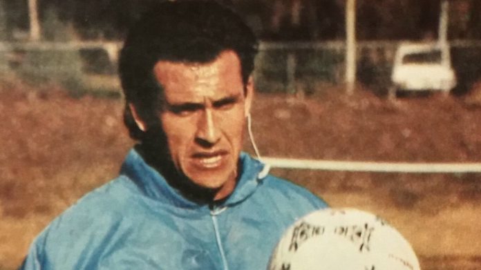 La increíble historia del regreso de Valdano tras el retiro para intentar jugar el Mundial 90: “Después de nadar seis meses, fui a morir en la orilla”