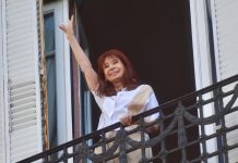 La indagatoria de Cristina Kirchner: militancia en San José 1111, traslado a Comodoro Py y la tesis K del “pan y circo”