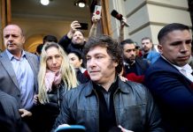 La intimidad del Gobierno tras otra semana de turbulencias: dardos a la oposición y defensa del rumbo