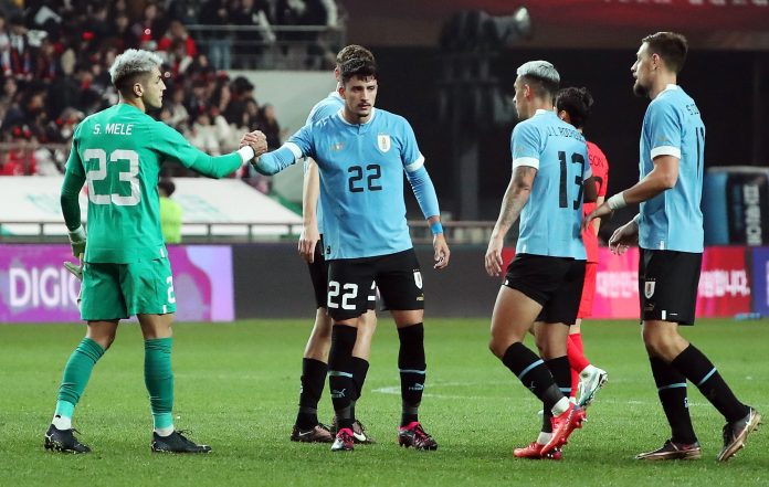 La pregunta que descolocó a dos figuras de la selección de Uruguay antes del amistoso contra Inglaterra