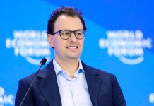 Las luchas en el Pentágono catapultan a una IA al puesto número uno del ranking de apps