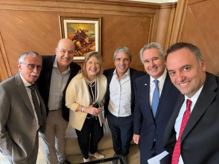 Manuel Adorni: “Mi patrimonio lo construí antes de entrar al Gobierno, no tengo nada que esconder”