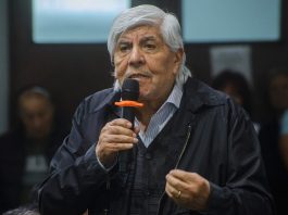 Pese a sus amenazas, Hugo Moyano firmó la paritaria de Camioneros dentro de la pauta salarial del Gobierno