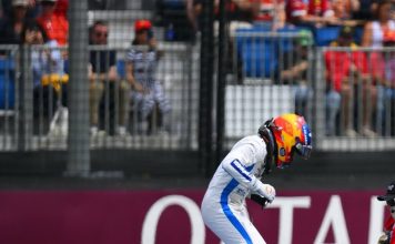 Por qué los pilotos tienen que saltar de los autos cuando se detienen por una falla eléctrica en la Fórmula 1