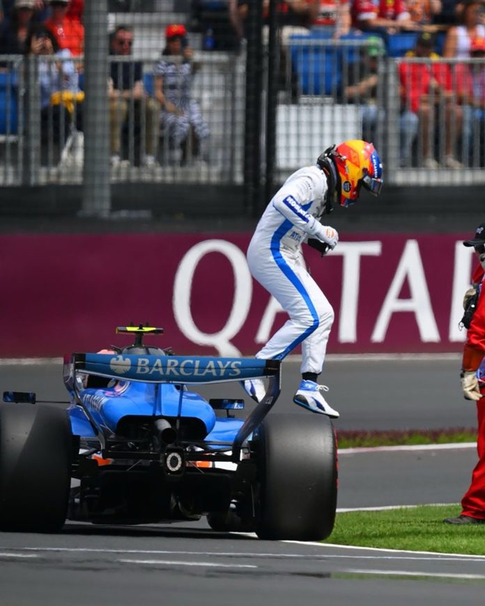 Por qué los pilotos tienen que saltar de los autos cuando se detienen por una falla eléctrica en la Fórmula 1