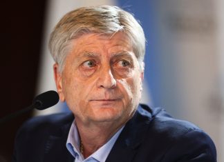 El gobernador de La Pampa presentó amparo para frenar la Ley de Glaciares