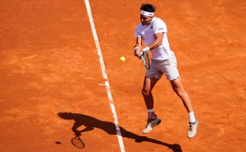 El polémico saque del rival de Tomás Etcheverry que definió el partido en el ATP de Barcelona