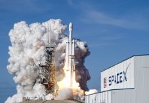 SpaceX se apresta a cotizar en bolsa y podría convertir a Elon Musk en el primer billonario de la historia