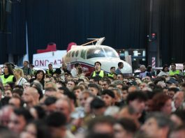 Subastaron en Santa Fe autos, motos y un avión decomisados a delincuentes