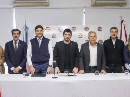 Con una foto de unidad, la UCR reunió a sus gobernadores en busca de ordenar al partido para el 2027