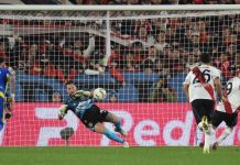 Del codazo de Ávila al golpe de Ledesma: los dos penales a favor de River Plate ante Rosario Central