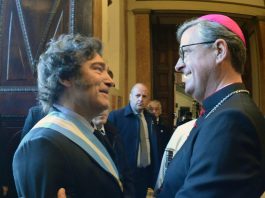 El mensaje del arzobispo García Cuerva antes del tedeum: “Qué difícil es hablar y respetar la diversidad en tiempos de intolerancia”