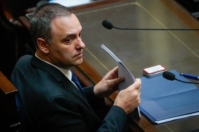 Momento clave para Adorni: cómo pasa los días antes de presentar su declaración jurada y qué espera el Gobierno