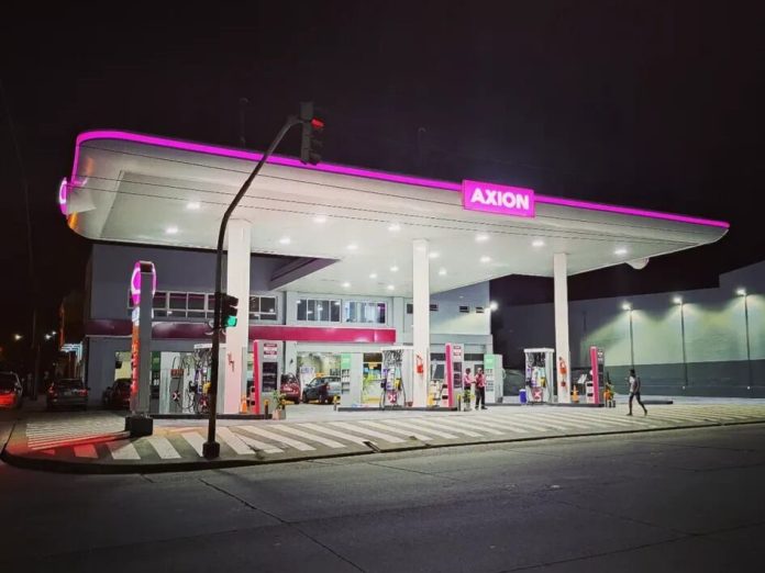 Abierto las 24 horas: cómo la experiencia online está cambiando el funcionamiento de los locales a la calle