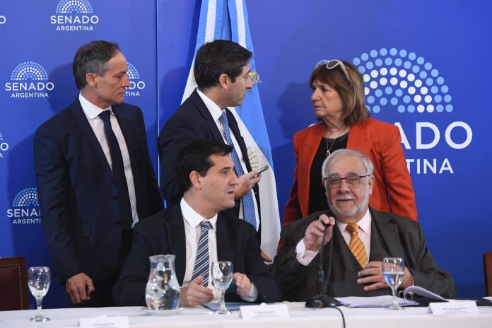 Cómo es el sistema para poder retirar un pliego del Senado como exige el Gobierno
