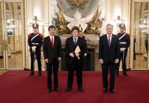 De Tokio a Tegucigalpa: Javier Milei acreditó a seis embajadores con agendas bilaterales ya en marcha