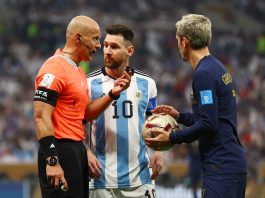 El árbitro de la final ante Francia, designado para el debut de Argentina ante Argelia en el Mundial 2026