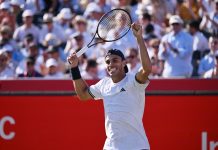 El brutal pelotazo en la cara que sufrió Francisco Cerúndolo durante su resonante triunfo en el césped del ATP 500 de Queen’s: avanzó a semifinales