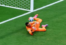 El comunicado del agente de Muslera con el que lo respaldó tras las críticas por la eliminación de Uruguay del Mundial: “Caretas”
