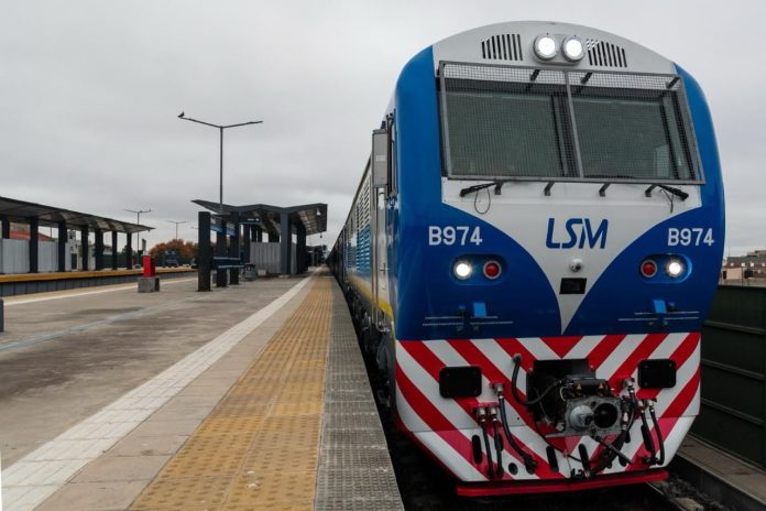 El Gobierno respondió a un informe de la AGN sobre irregularidades en el Tren San Martín y defendió la Emergencia Ferroviaria