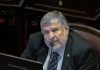 En el peronismo advirtieron por una maniobra del oficialismo para blindar a Manuel Adorni en el Senado