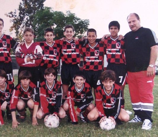 “Entrené al mejor jugador del mundo, yo ya estoy hecho”: el emotivo recuerdo del DT de Lionel Messi en Newell’s Old Boys