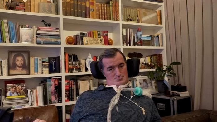 Esteban Bullrich fue categórico sobre Manuel Adorni: “Es un corrupto”