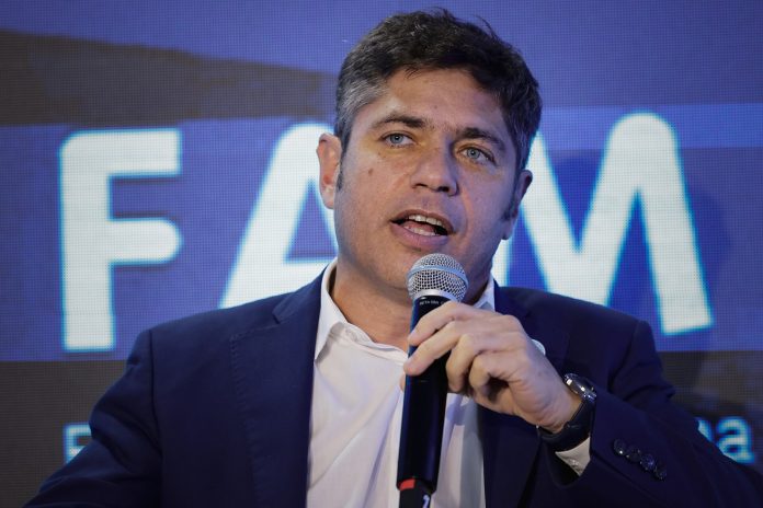 Kicillof se pliega a otras provincias para reclamar fondos y denunciar que Luis Caputo le frena obras
