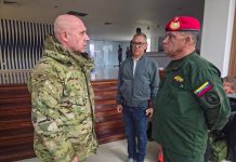 Llegaron a Venezuela los rescatistas argentinos y ya están trabajando en la zona del desastre