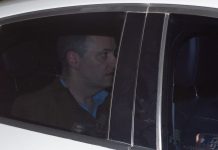 Nuevo gesto de respaldo: Manuel Adorni desayuna con Javier Milei en la Quinta de Olivos y evalúa llamar a la mesa política la próxima semana