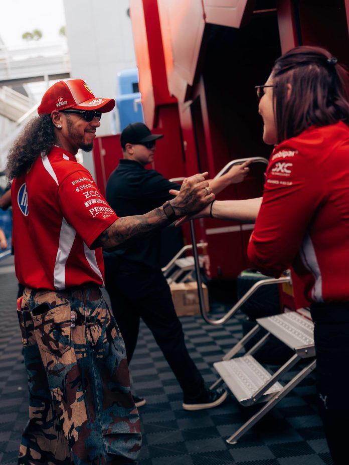 “Nuevo look para Barcelona”: Lewis Hamilton sorprendió a los fanáticos en la antesala de una nueva carrera de Fórmula 1