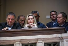Oficializaron la salida de Adorni de la Jefatura de Gabinete y confirmaron la designación de Santilli