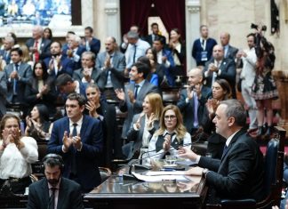 Qué es la moción de censura y qué necesita la oposición para remover al jefe de Gabinete Manuel Adorni