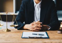 Un estudio que usa abogados de IA ganó un caso judicial en el Reino Unido