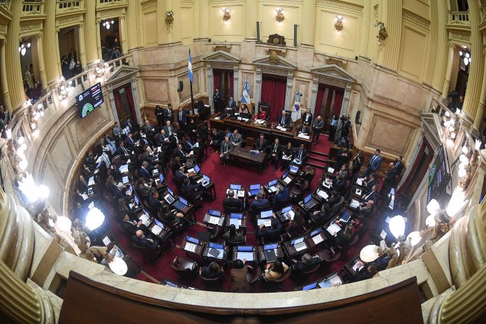 Agendas cruzadas: la Casa Rosada insiste con quitar las PASO, pero en el Senado priorizan otras tres leyes